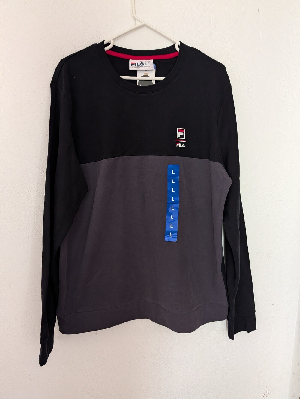 FILA Men’s Black & Gray Colorblock Crewneck Sweater Size Large